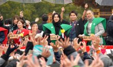 横浜流星さん「福は内」　成田山新勝寺で節分会　新横綱・豊昇龍関（日体大柏高出）ら豆まき　【写真複数あり】