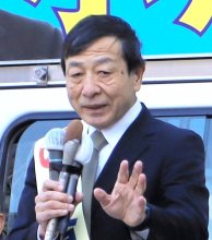 【千葉知事選４候補の第一声】水道料金値上げ中止を　小倉正行（７２）無新＝共産推薦