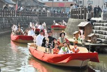 【動画あり】ひな人形姿で小野川巡り　小江戸の町並み華やかに　香取