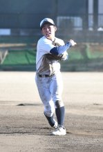 ノックで苦手克服　篠原翔空　内野手　３年　【八街から聖地へ　千葉黎明初のセンバツ】選手紹介
