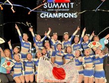 外房チア初挑戦で世界制覇！　小中高生１７人“大トリ”の重圧超え快挙　本場米国で　いすみ