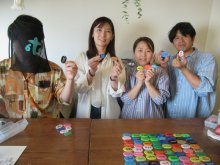 広がる市川愛…まちガチャ全７７町名"完走"　小判札「ＦＩＮＡＬ」　デザイナー夫婦らコンプリート喜び