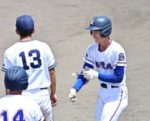 佐藤４番の貫禄４安打　西武台千葉　五回には勝ち越し打　第１０７回全国高校野球　千葉大会　第１０日