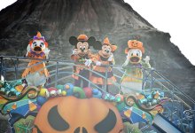 【写真多数】パレード、悪役「ヴィランズ」に脚光　ミッキーたち仮装、来園者も　１７日からディズニー・ハロウィーン
