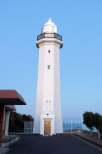 勝浦灯台上りに行こう　灯台記念日合わせ１１月１日から特別公開
