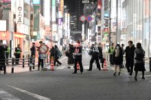 千葉市の「ナンパ通り」封鎖　違法駐車対策で車規制　金曜日に試行　千葉中央署
