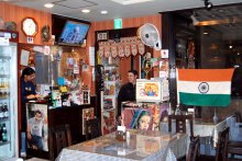 繁華街見つめ２７年の名店　日本文化好きシェフ調理　インド本場スパイス利かせ　千葉市中央区「ルンビニ」　【となりの多文化食堂】（３）