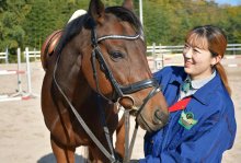「馬のマラソン」３連覇　ペア篠崎さんと躍進　富里　元競走馬のサラブレッド　【房総うま物語】（１１）