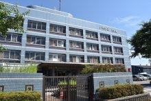 口論相手を車ではねた疑い　容疑で７６歳男を逮捕　市原、駐車場所巡ってトラブルか