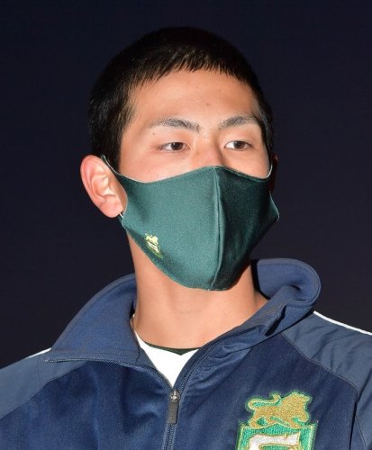 甲子園への意気込みを語る専大松戸・深沢