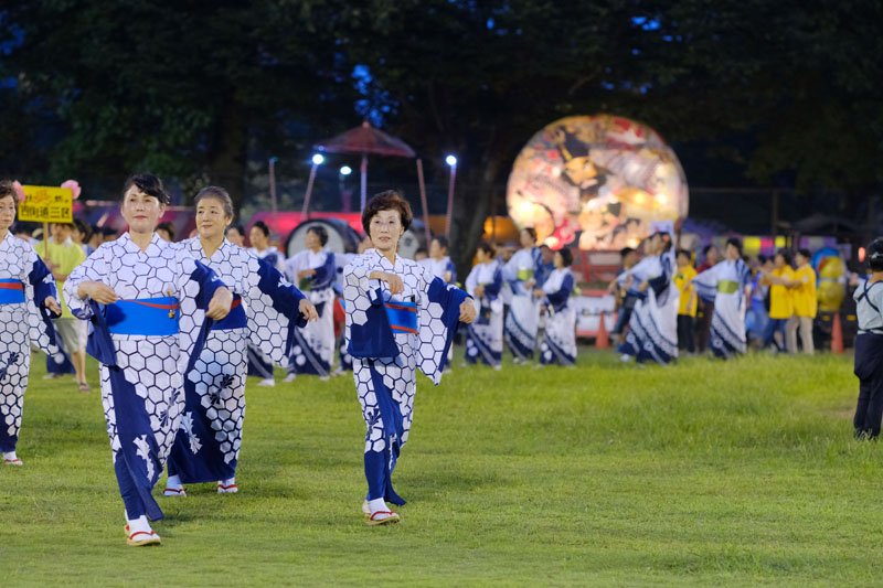 ３年ぶりに開催する四街道ふるさとまつりで披露される輪踊り（四街道市提供）