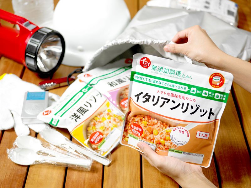 石井食品のアレルギーに配慮した非常食リゾット（同社提供）