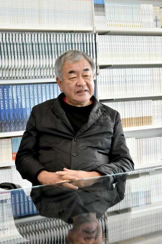 隈研吾さん