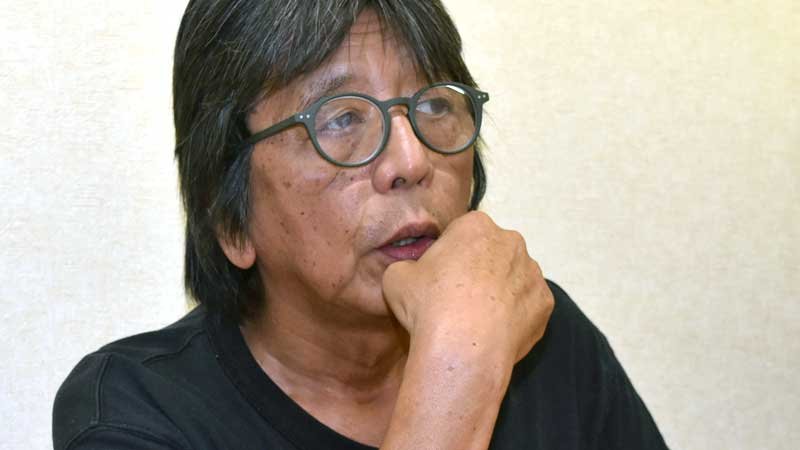 インタビューに応じる森監督＝東京都渋谷区