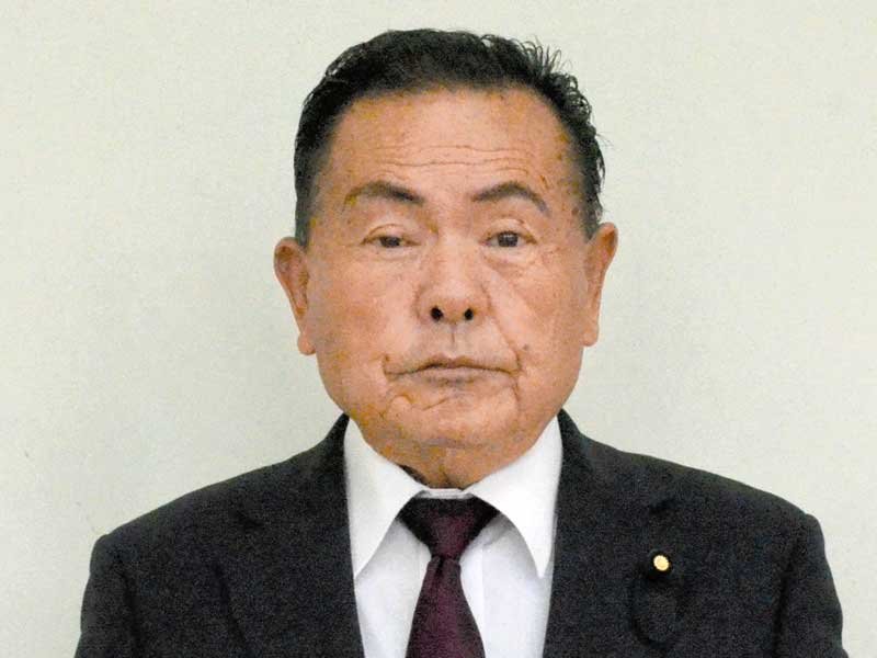 越川一雄被告