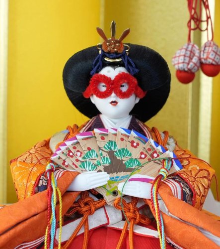 石段埋める人形１８００体　勝浦、華やか「ビッグひな祭り」　市内あちこちで展示に工夫