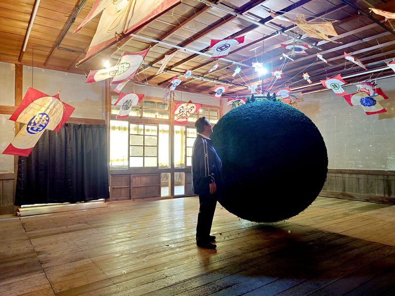 角文平さんの「Ｈｏｍｉｎｇ」