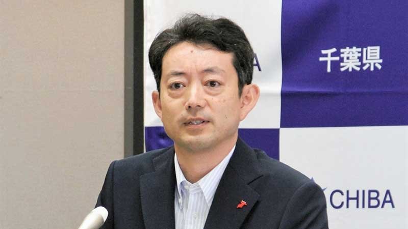 定例記者会見で質問に答える熊谷知事＝１１日、千葉県庁