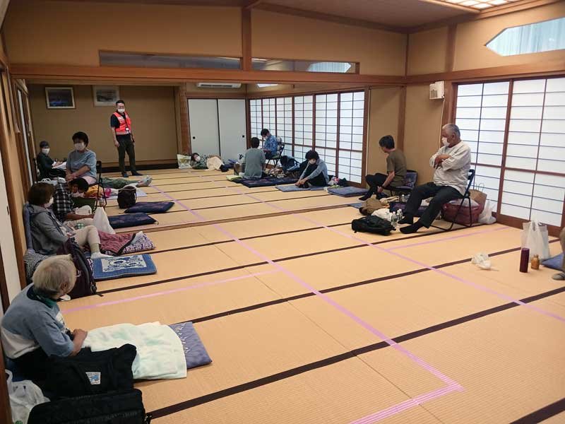 【速報】千葉県全域に大雨、暴風警報　夜にかけピークに　避難所開設も　台風７号接近