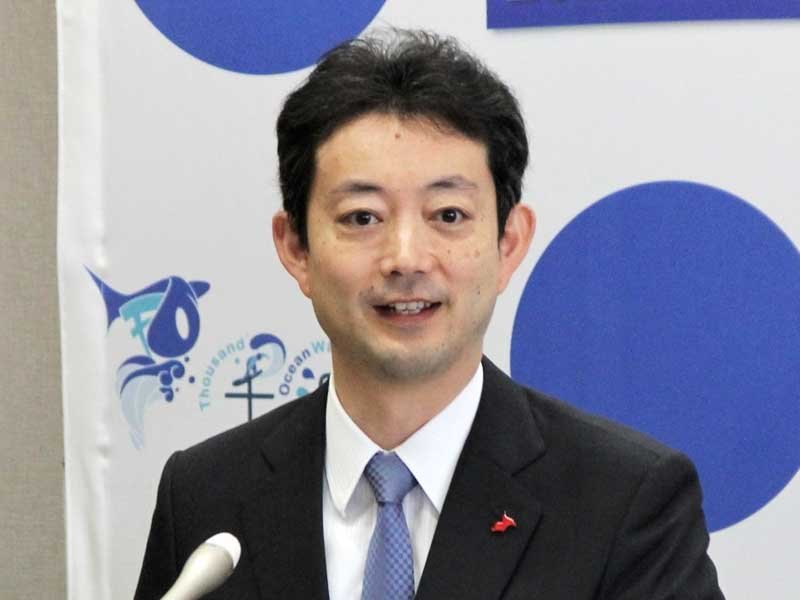 定例会見で記者の質問に答える熊谷千葉県知事＝７日、県庁