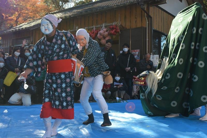 伝統神楽で初笑い　御宿で続く４００年の歴史　春日神社・高山田保存会