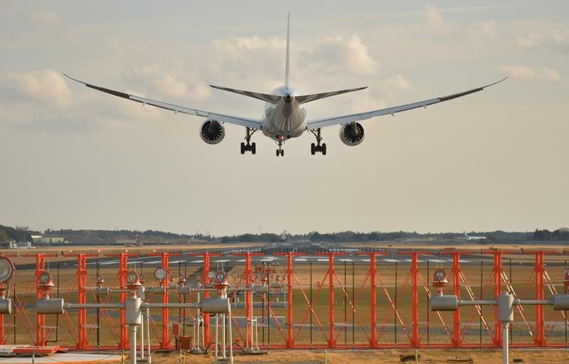 【速報】成田空港で本格工事始まる　滑走路新設・延伸へ　年間発着能力３４万回から５０万回　２９年運用開始目指す【写真複数あり】