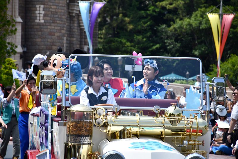 ロックで酷暑吹っ飛ばせ　東京ディズニーリゾートで夏恒例「びしょ濡れ」イベント　【舞浜タイムズ７月号】