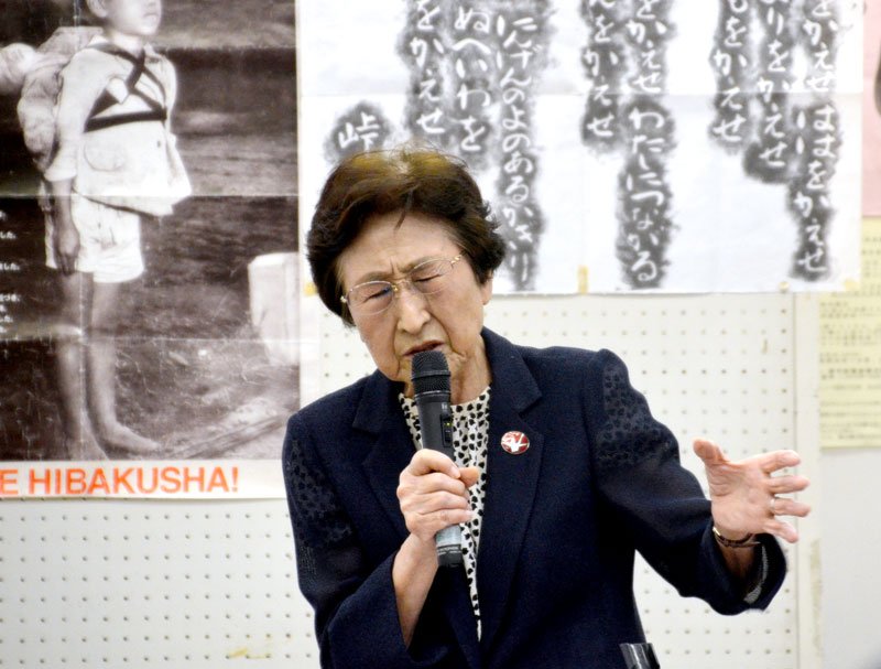 被爆から８０年となる広島原爆の日を前に、被爆体験を語り、核廃絶への強い思いを訴えた児玉さん＝３日、市原市の五井会館