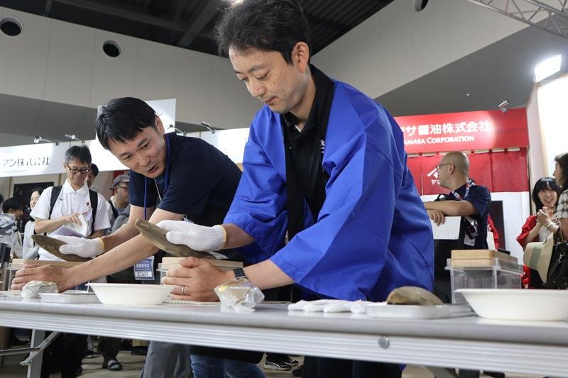 【写真特集】「発酵県」の魅力発信　万博に千葉県ブース出展　しょうゆ、みりんなど体験交えＰＲ　試食・試飲も
