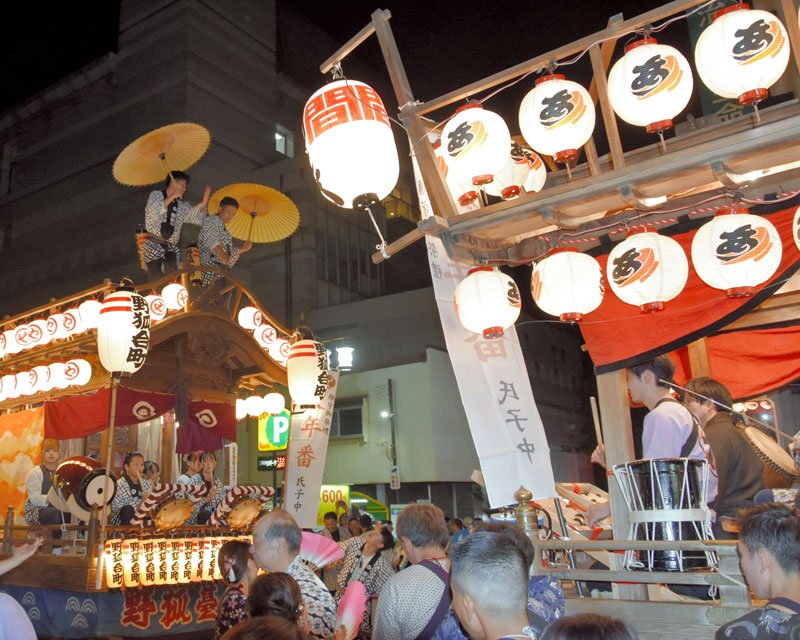 ふるさと納税の返礼品に体験型のメニューが追加された佐倉の秋祭り（昨年の様子）