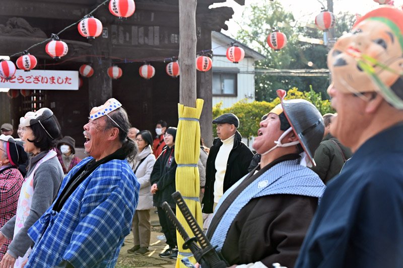 清らかな心で新年を　千葉寺で「千葉笑い」　大みそかに憂さ晴らし　千葉市中央区