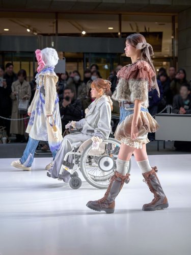 障害や病気でもおしゃれを　ファッションで生きづらさ減らす　デザイナー矢野目莉奈さん（２７）　八千代市在住　インクルーシブデザイン取り組む