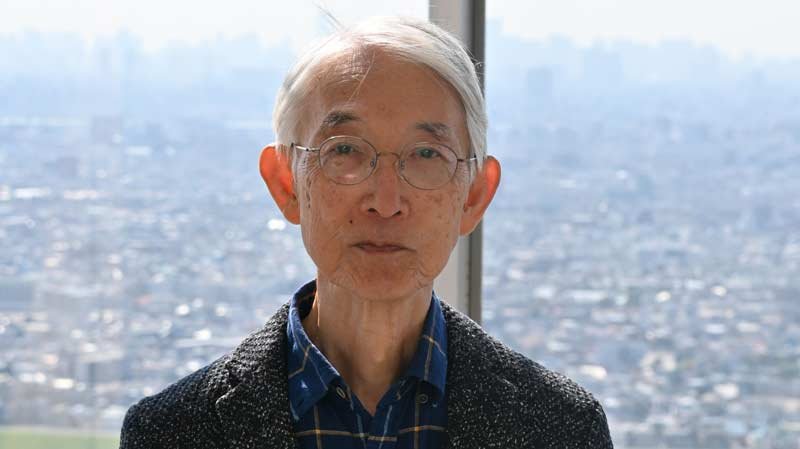 島崎邦彦氏＝市川市