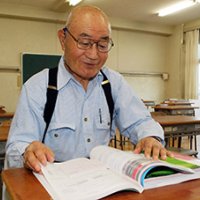 ７７歳の高校生誕生　「時代に付いていきたい」　宮内さん、木更津東高入学