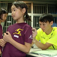 五輪銅メダル選手と交流　高平さん、児童に走るコツ伝授　習志野で「かけっこスクール」