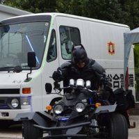 アジトから出動する千葉ットマン