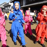 忍者、子どもに人気　コスプレの館、来場者倍増　外国人客２．５倍　栄・龍角寺で新館オープン３カ月