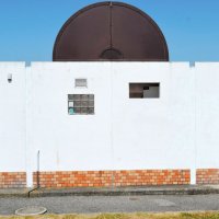 バンクシーの絵？と話題後、消去され上から書かれた「見苦しい落書き」　千葉県が消去　印西・双子公園