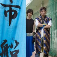 佐藤浩市さん（右）と神尾楓珠さん（ｃ）２０２２「２０歳のソウル」製作委員会
