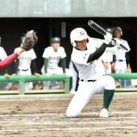専大松戸、初の決勝進出　延長サヨナラで桐光学園破る　春季関東高校野球第５日