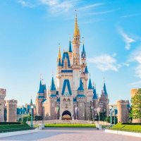 ディズニーランド、シー１１月１日から時短緩和　入園者も段階的に引き上げ