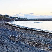 「軽石」問題で千葉県、伊豆大島に調査船派遣　熊谷知事「漁業と船舶の影響回避」