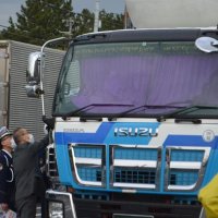 路上駐車抑止へ合同啓発　大型車多い船橋・高瀬町