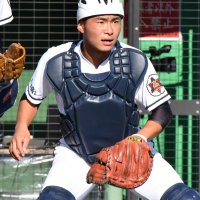 中西　祐樹捕手
