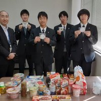困窮世帯の支援に　校内で集めた食品寄贈　四街道高青少年赤十字（ＪＲＣ）