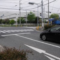 【速報】市原の道路にうつ伏せ状態の男性、死亡　ひき逃げか