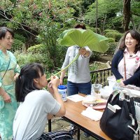 【千葉県民の日特集】　開花の歴史を発信　千葉公園で「大賀ハスまつり」　花びと会ちば