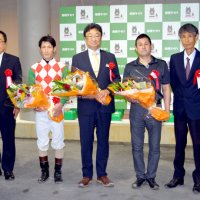 １番人気ギシギシＶ　３年ぶり有観客で沸く　船橋競馬・千葉日報賞スプリント