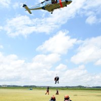 【動画あり】体制増強備え万全に　豪雨、台風…相次ぐ大規模災害　ヘリで被災者迅速引き上げ　千葉県警航空隊のホイスト訓練密着