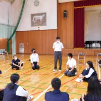 白子中生、英語研修通し交流　長野の姉妹都市生徒と